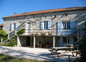 Les Moustans